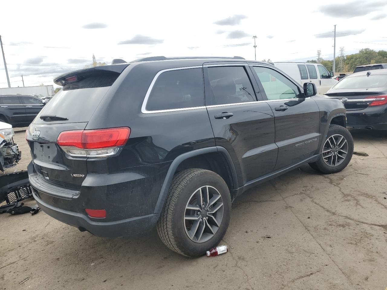 JEEP GRAND CHEROKEE LAREDO