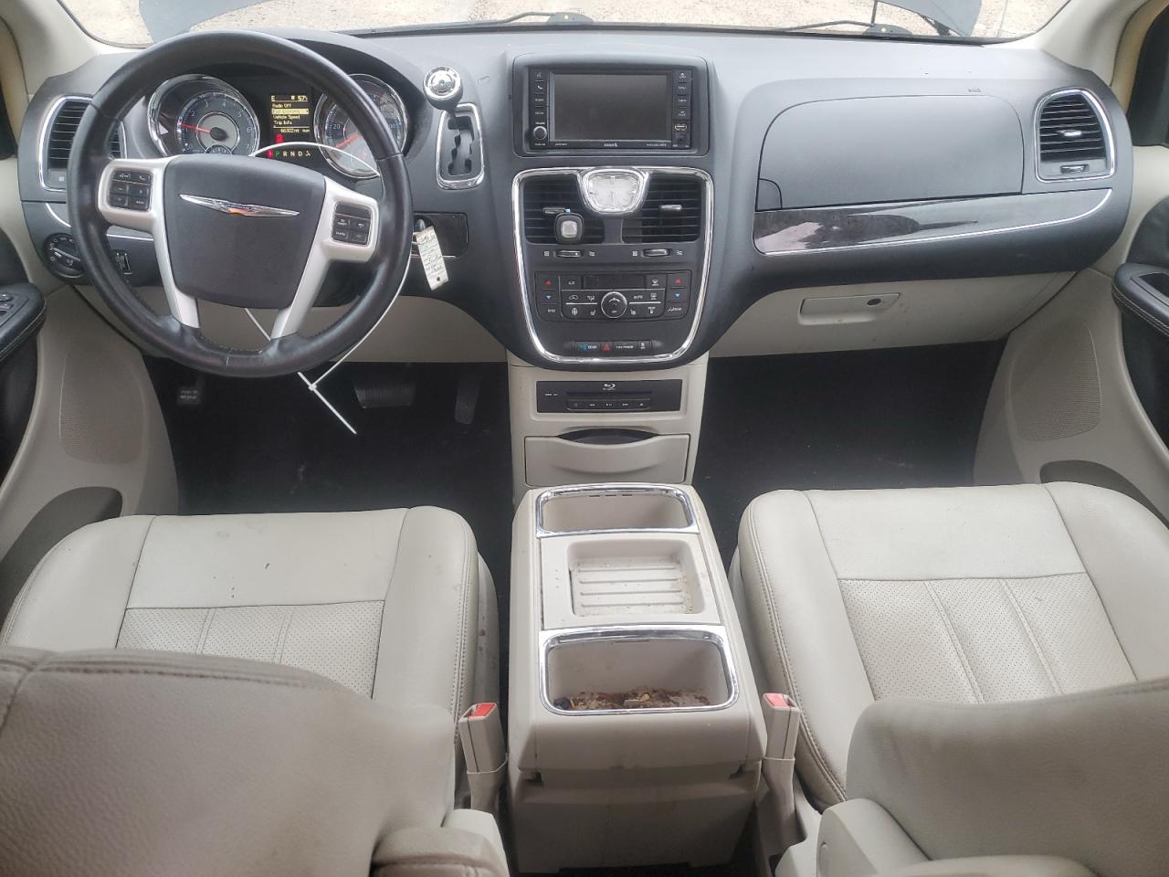 CHRYSLER TOWN & COUNTRY TOURING L