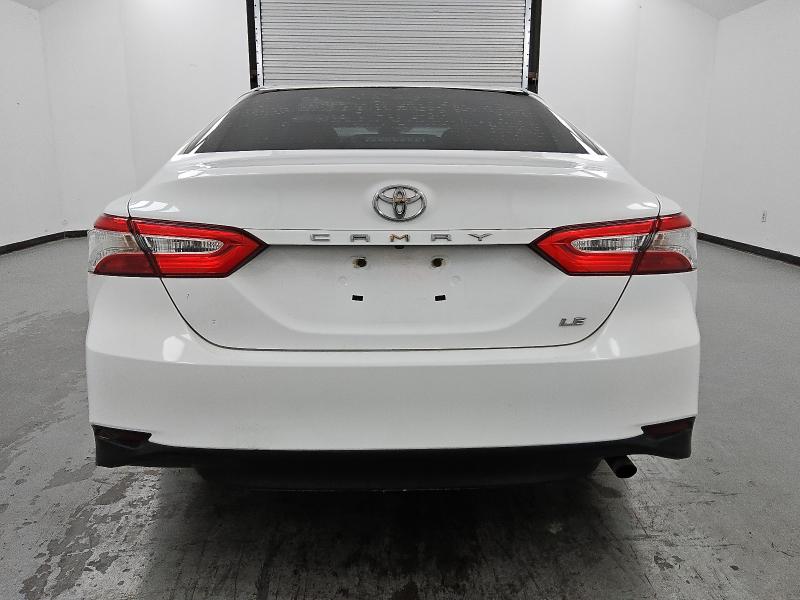 2018 TOYOTA CAMRY L - 4T1B11HK9JU615816
