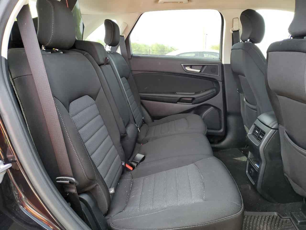FORD EDGE SE
