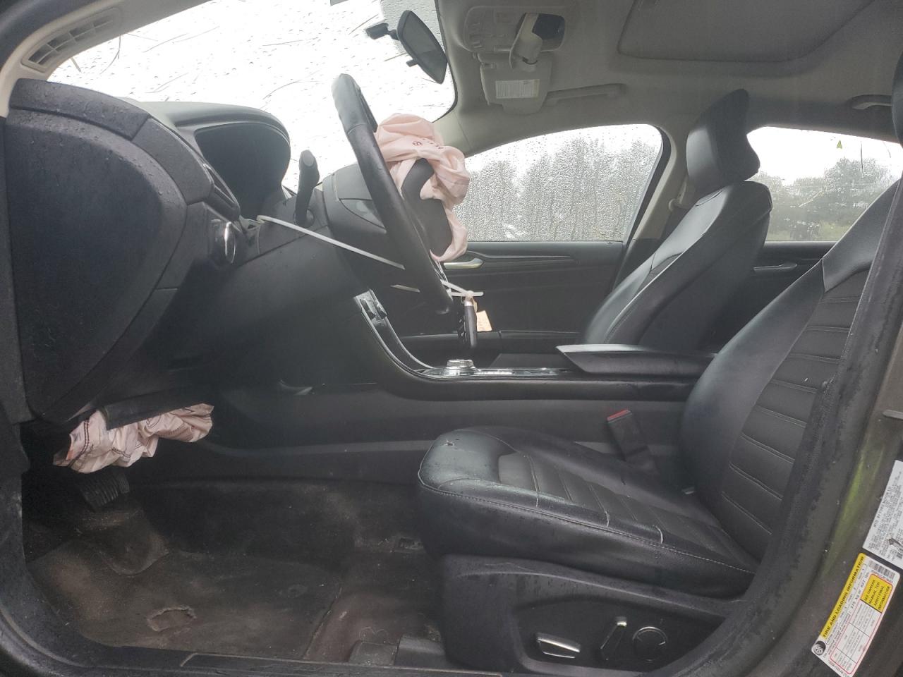 FORD FUSION SE HYBRID