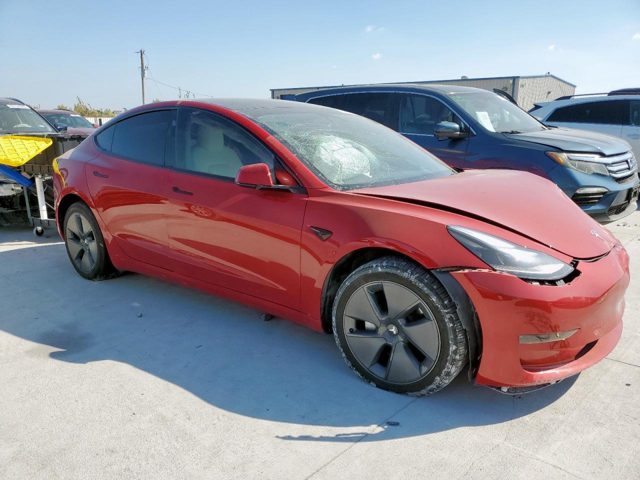 TESLA MODEL 3