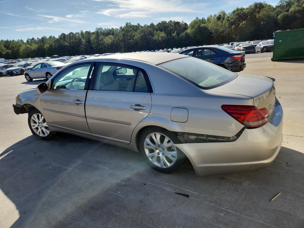 Lot #3285568265 2008 TOYOTA AVALON XL