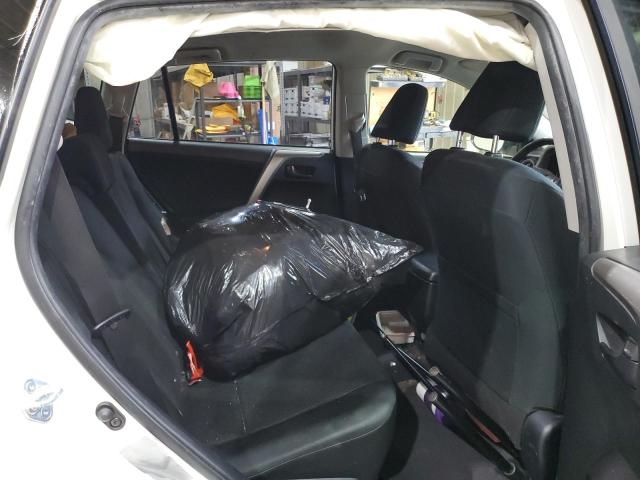 2017 TOYOTA RAV4 LE - JTMBFREV6HJ171437