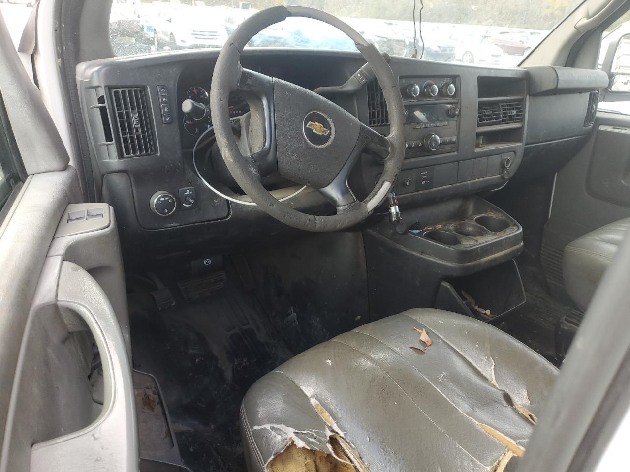 Lot #3309640146 2014 CHEVROLET EXPRES3500