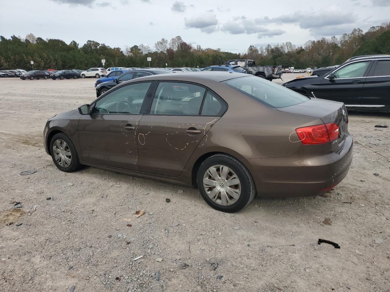 VOLKSWAGEN JETTA BASE