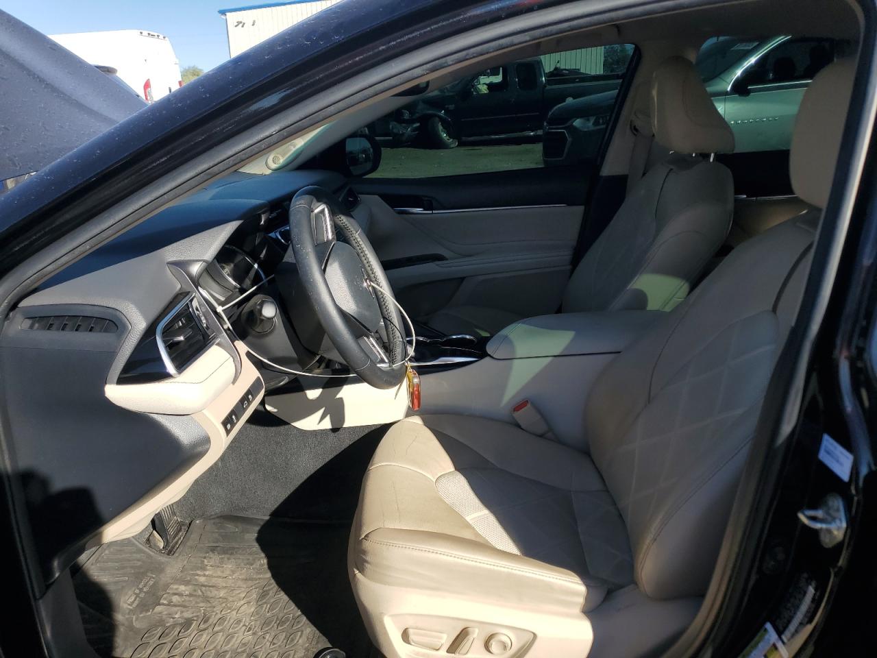 Lot #3309400973 2018 TOYOTA CAMRY L