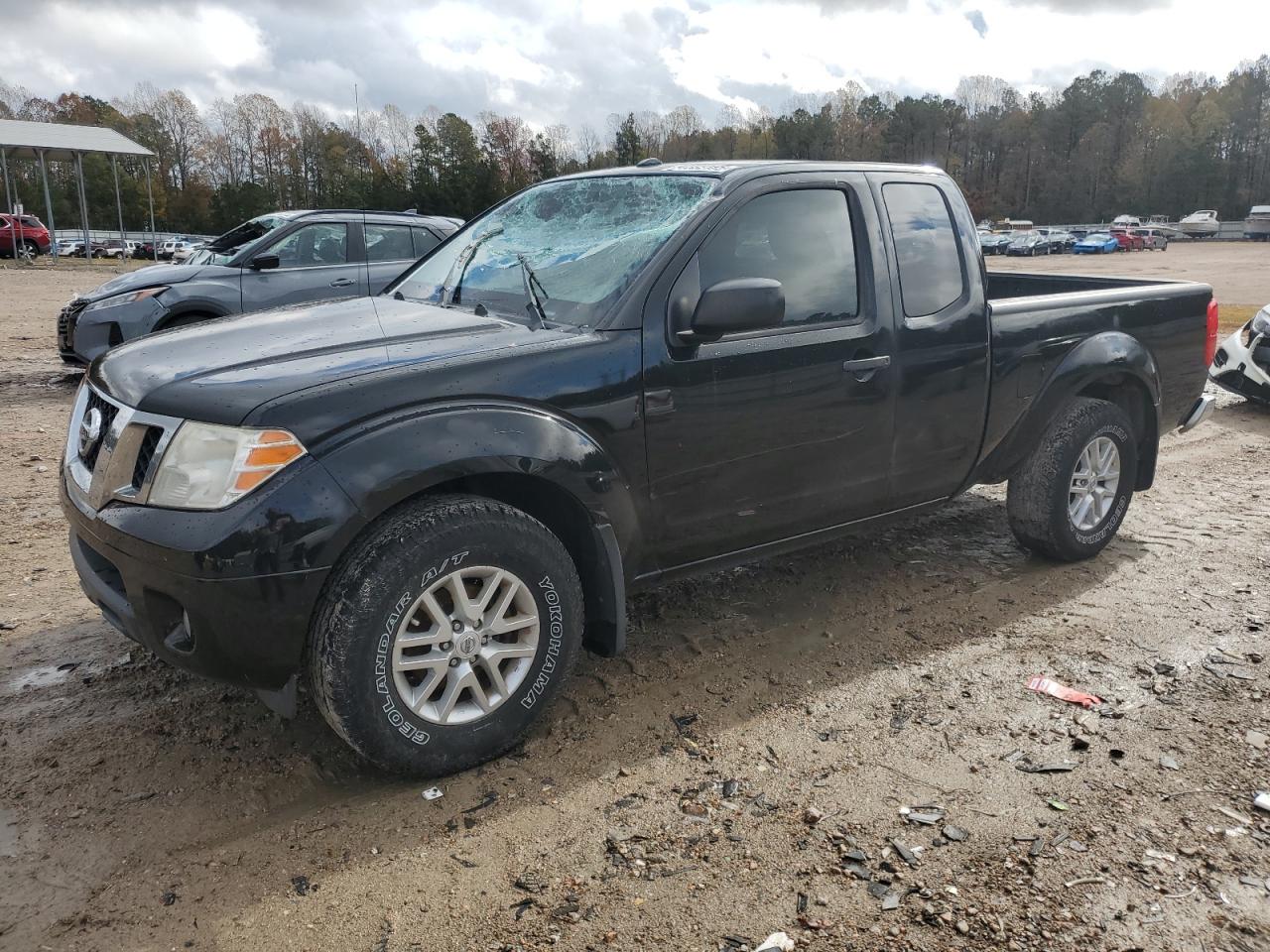 NISSAN FRONTIER SV
