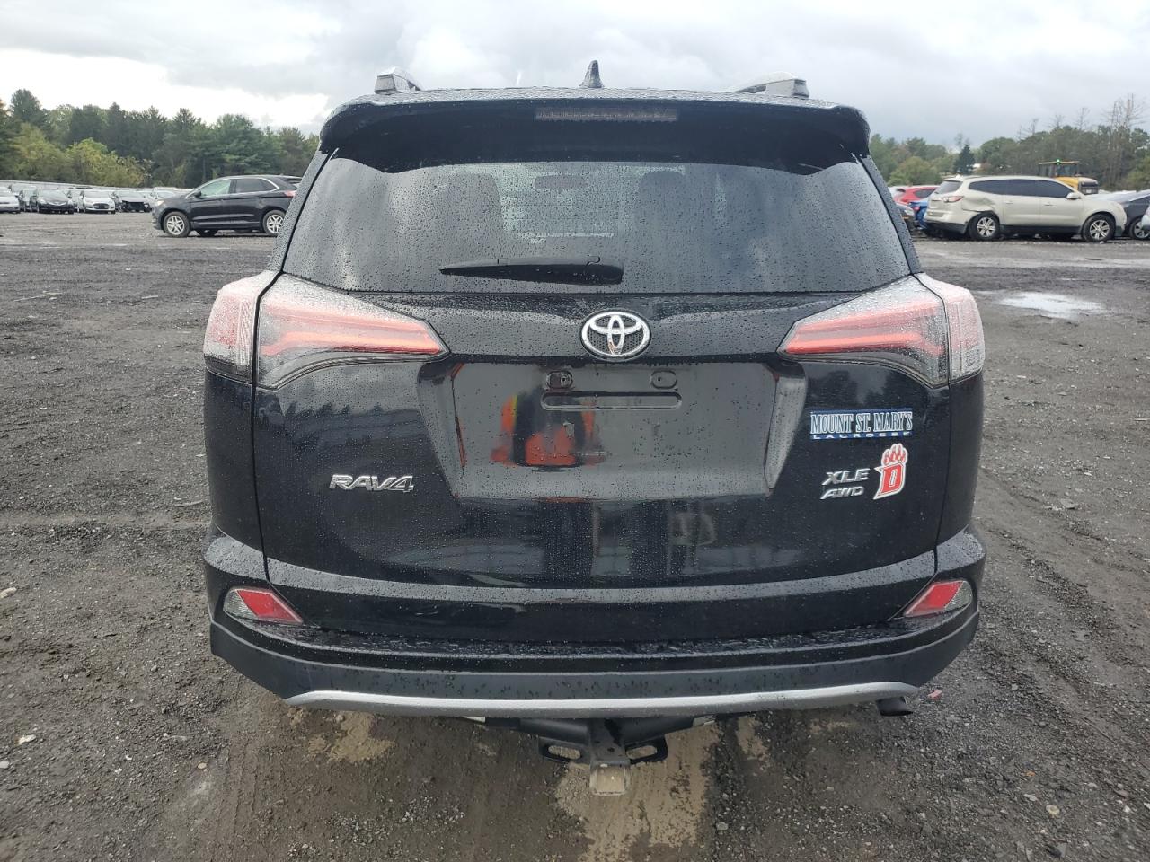 TOYOTA RAV4 XLE