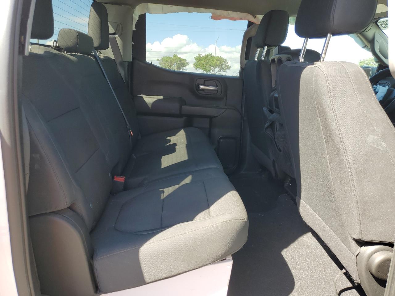 CHEVROLET SILVERADO C1500 CUSTOM