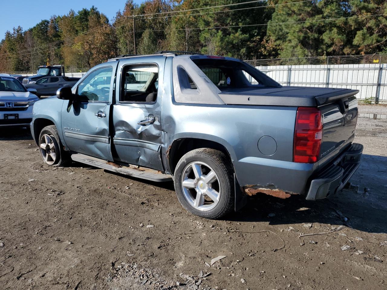 CHEVROLET AVALANCHE LS