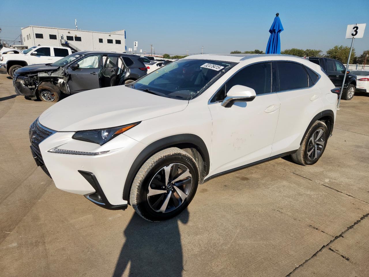LEXUS NX 300 BASE