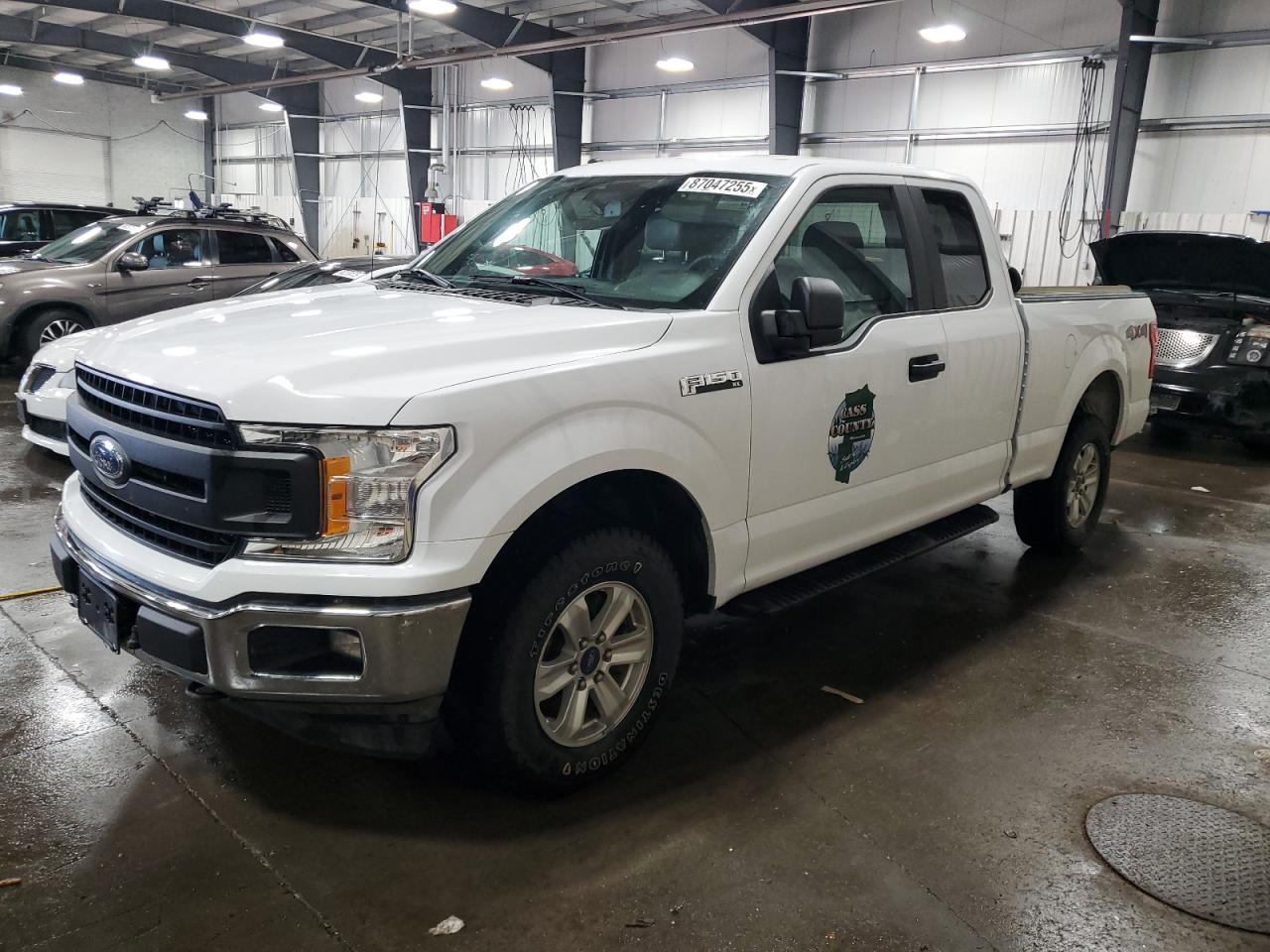 FORD F-150 SUPER CAB