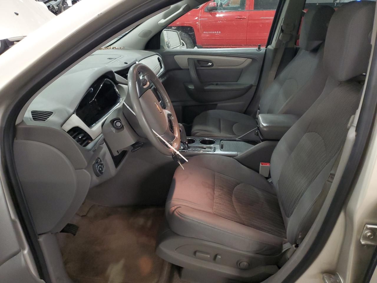 CHEVROLET TRAVERSE LT