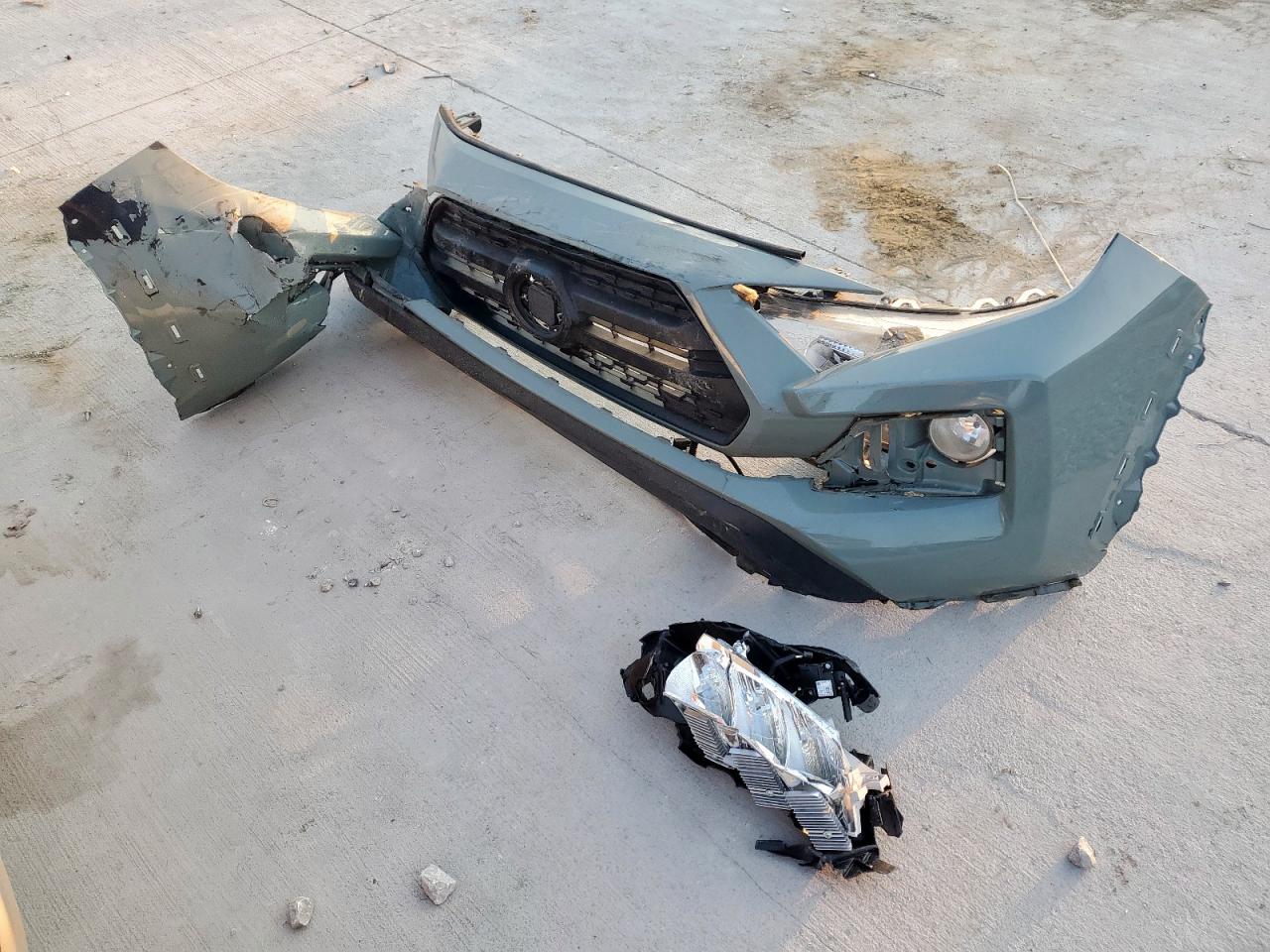 TOYOTA RAV4 ADVENTURE