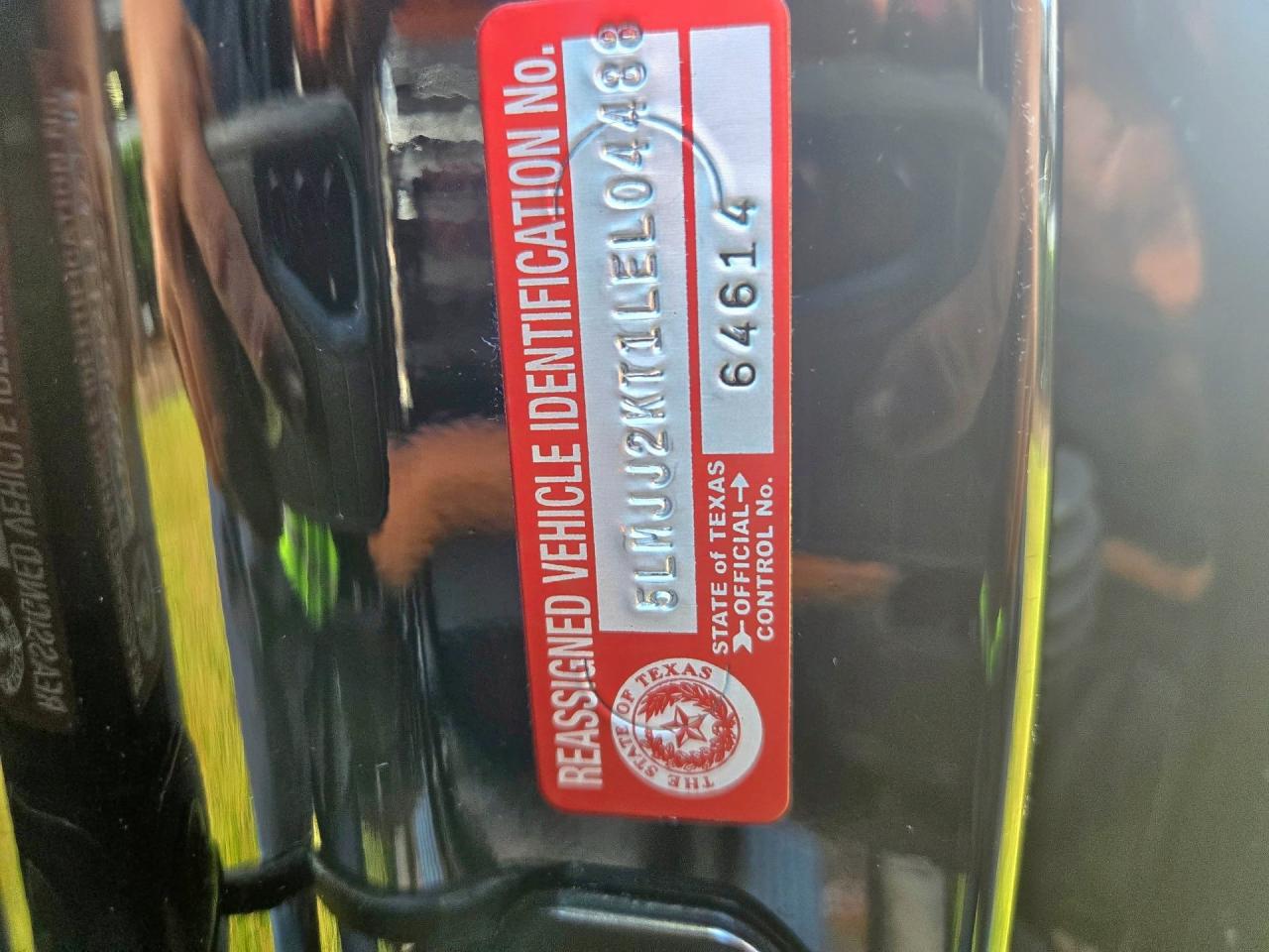 LINCOLN NAVIGATOR RESERVE