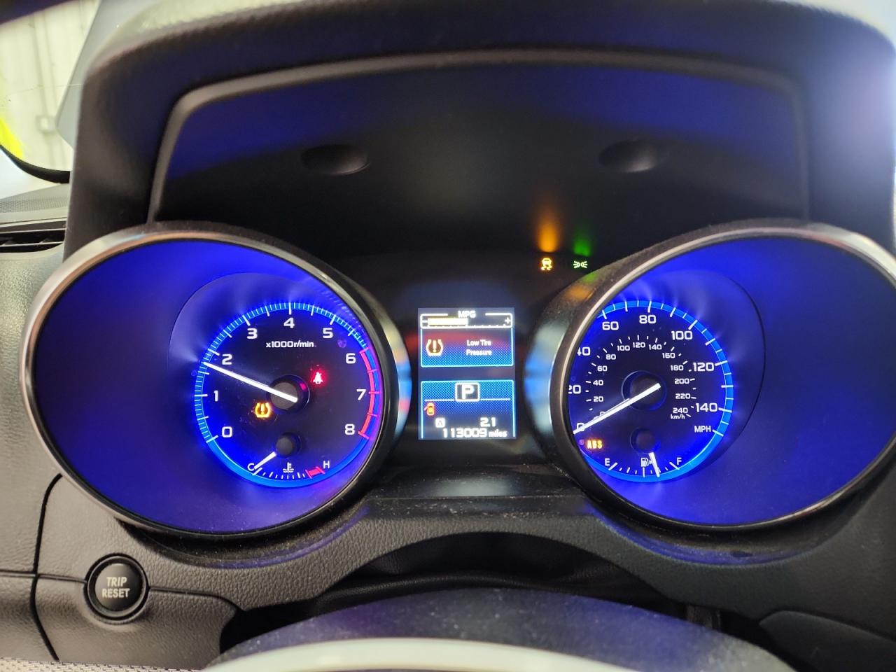 SUBARU LEGACY 2.5I PREMIUM