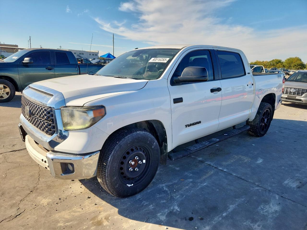 TOYOTA TUNDRA CREWMAX SR5