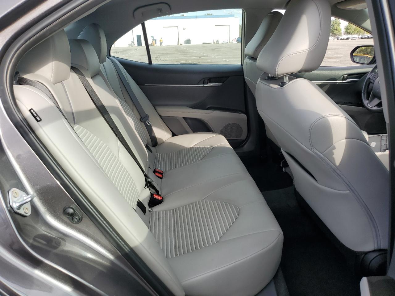 TOYOTA CAMRY SE NIGHT SHADE