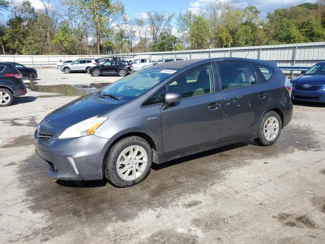 TOYOTA PRIUS V