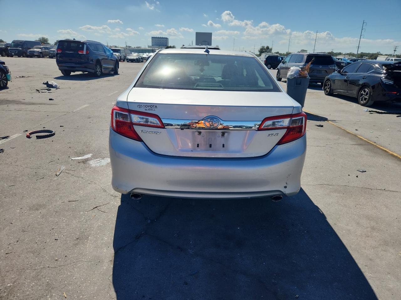 TOYOTA CAMRY SE