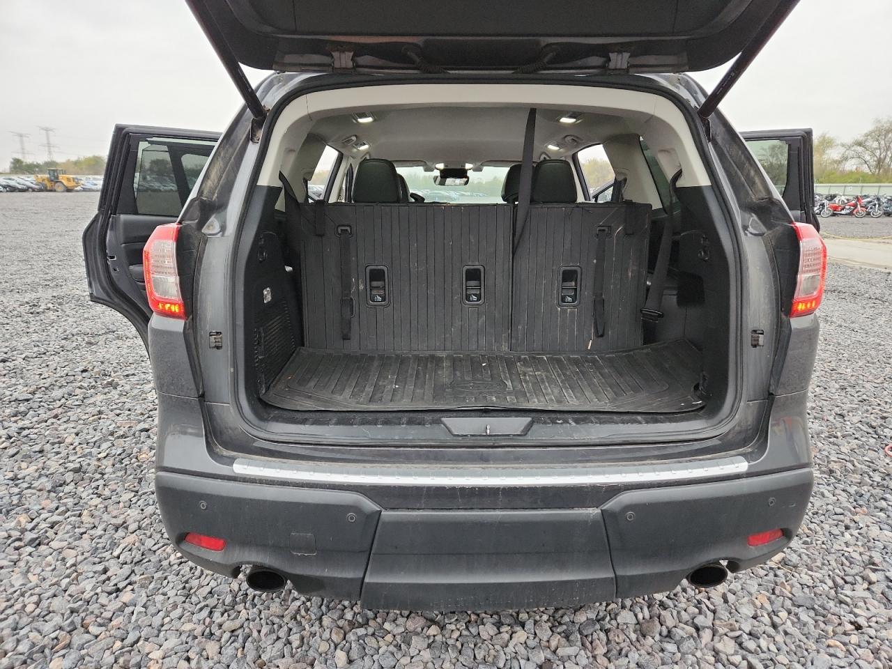 SUBARU ASCENT LIMITED