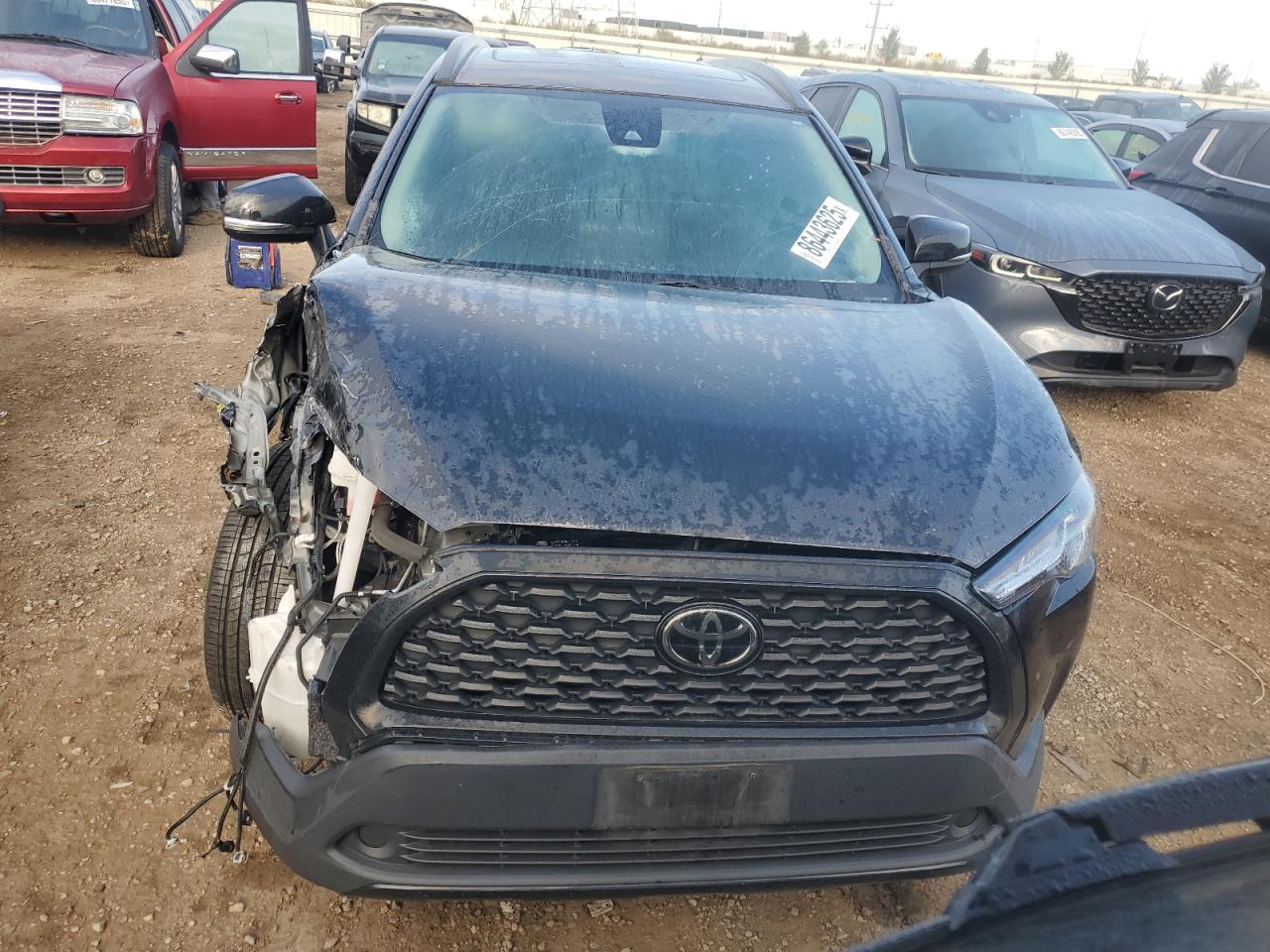 TOYOTA COROLLA CROSS LE