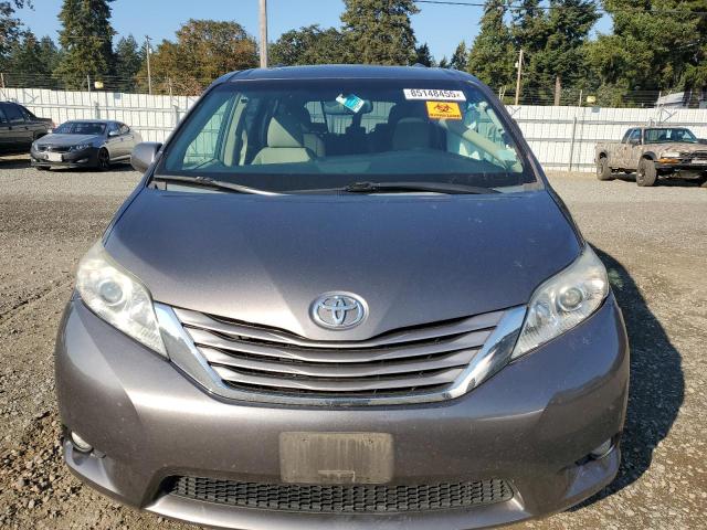 2015 TOYOTA SIENNA XLE 5TDYK3DC4FS546616