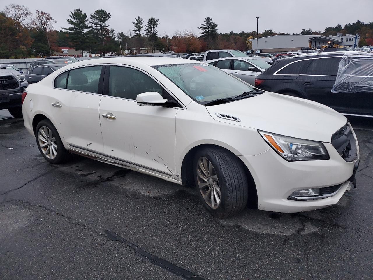 Lot #3318984934 2014 BUICK LACROSSE