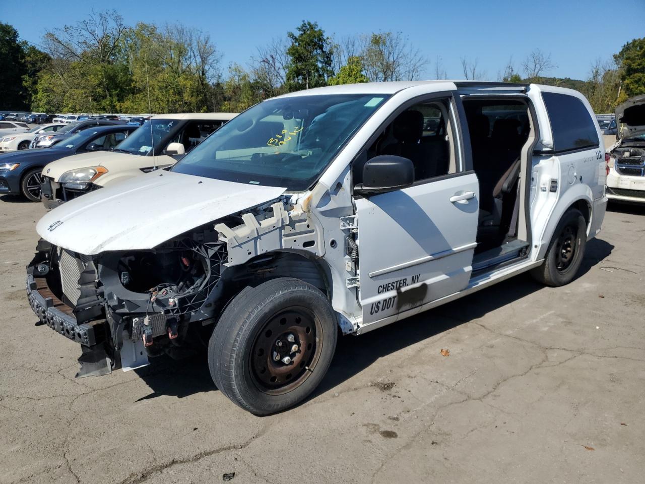 Lot #3276362808 2016 DODG GRAND CARAVAN SE