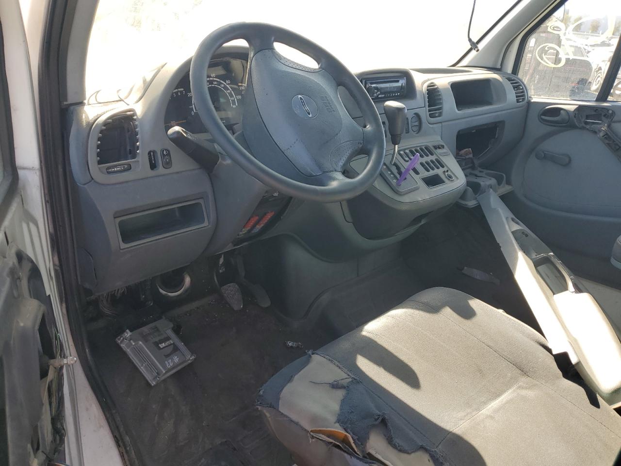 Lot #3270858450 2004 SPNR 2500 SPRINTER