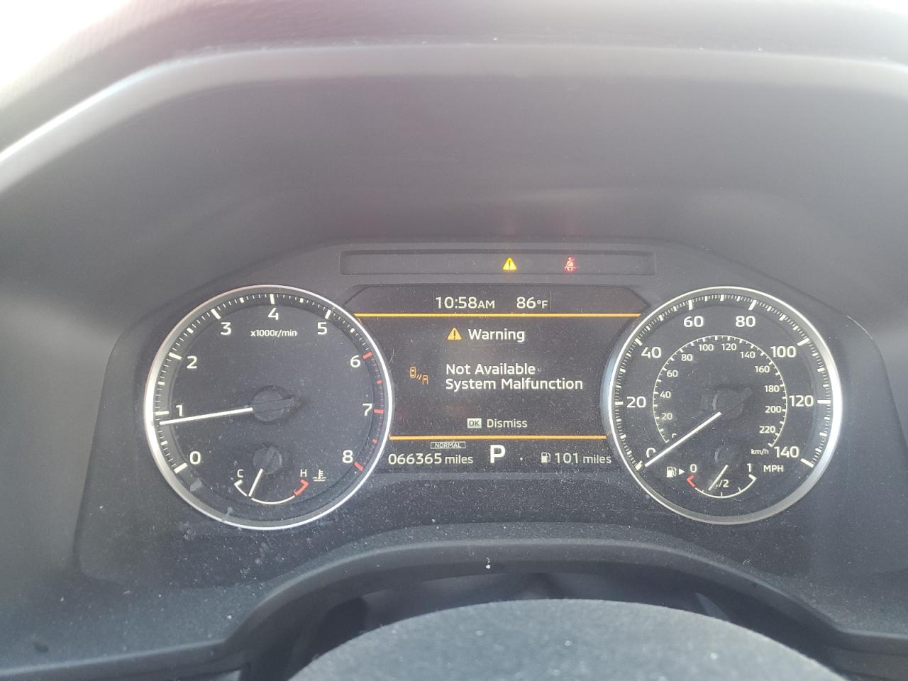 MITSUBISHI OUTLANDER ES