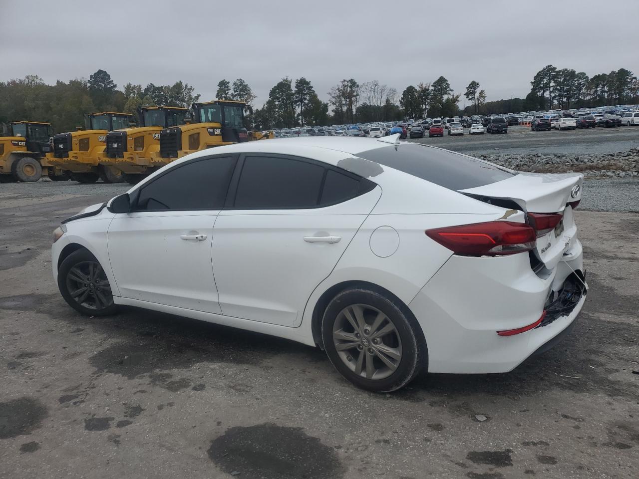 Lot #3301767326 2017 HYUNDAI ELANTRA SE