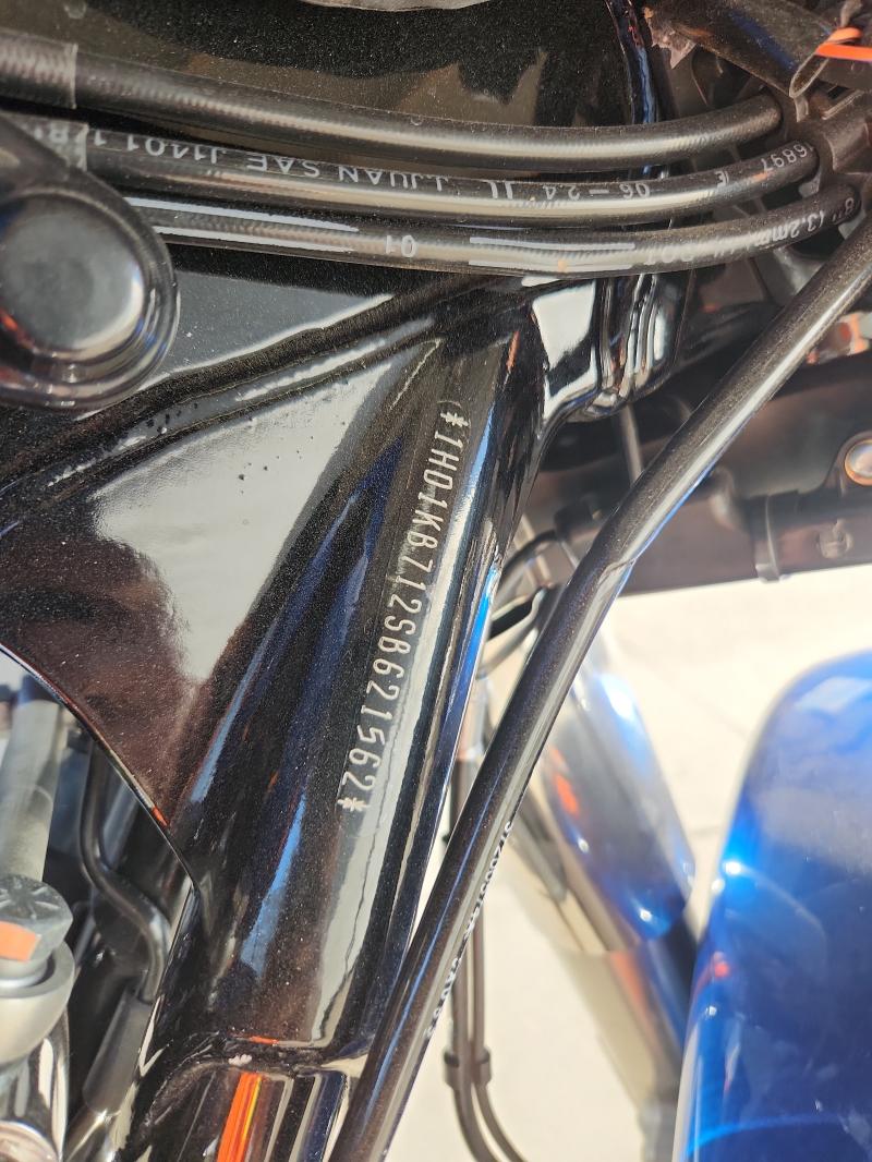 2025 HARLEY-DAVIDSON FLHX 1HD1KB712SB621562