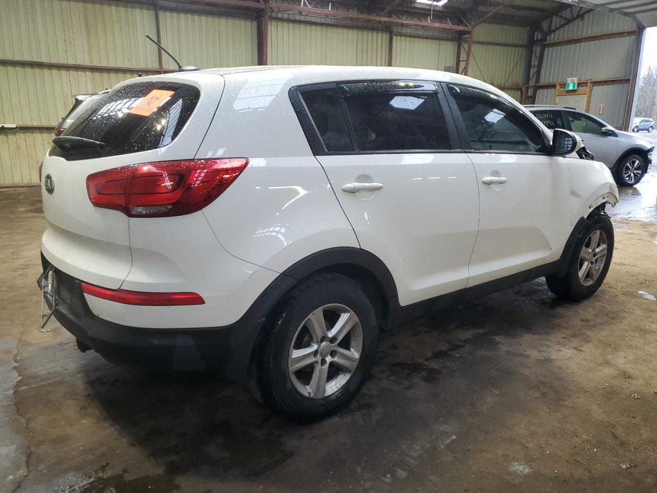 KIA SPORTAGE LX