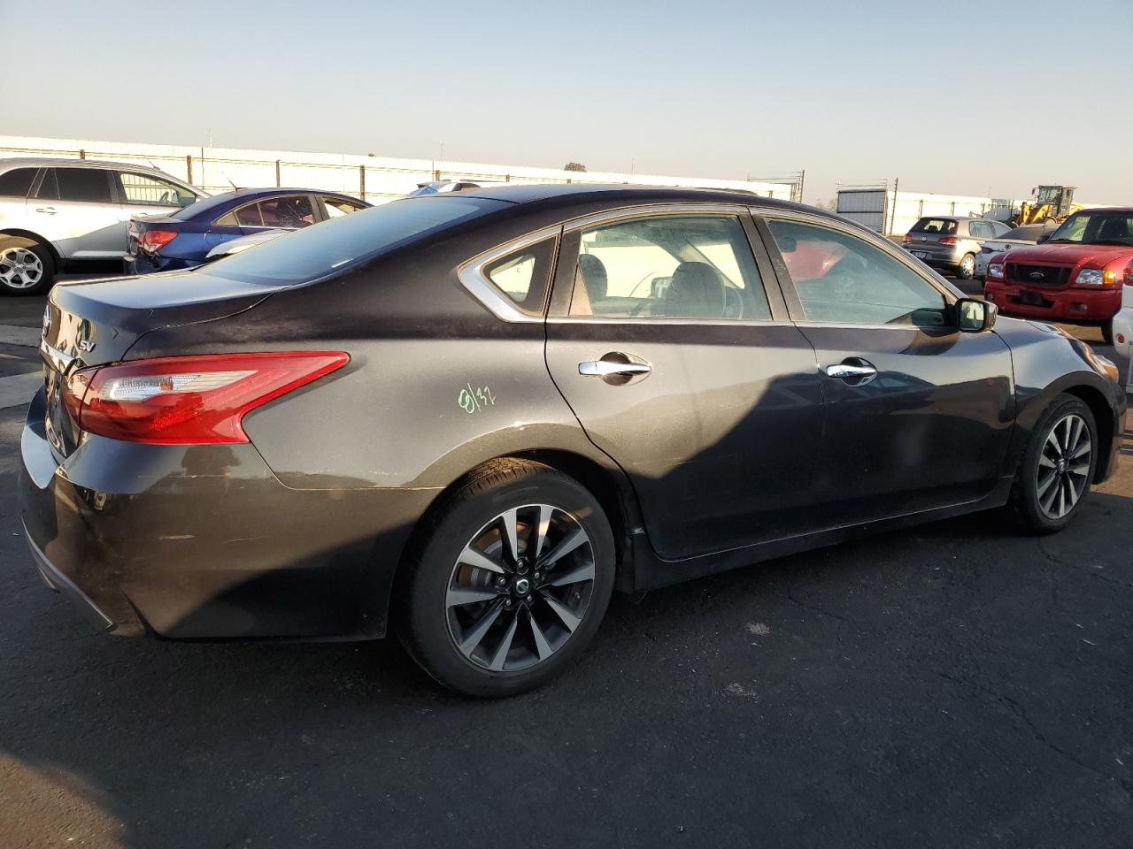 Lot #3310302072 2018 NISSAN ALTIMA 2.5