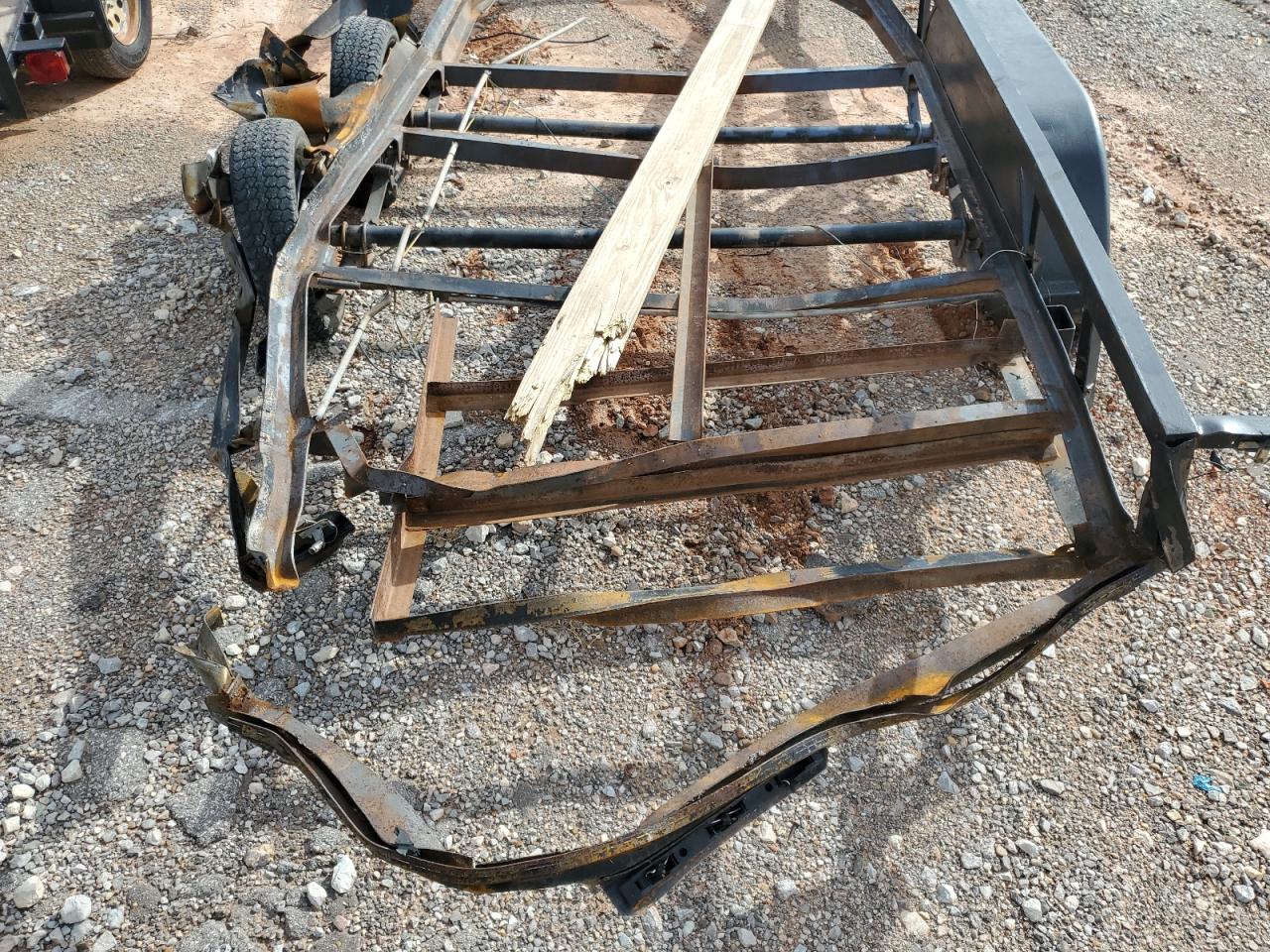 Lot #3283777422 2000 AMERICAN GENERAL TRAILER