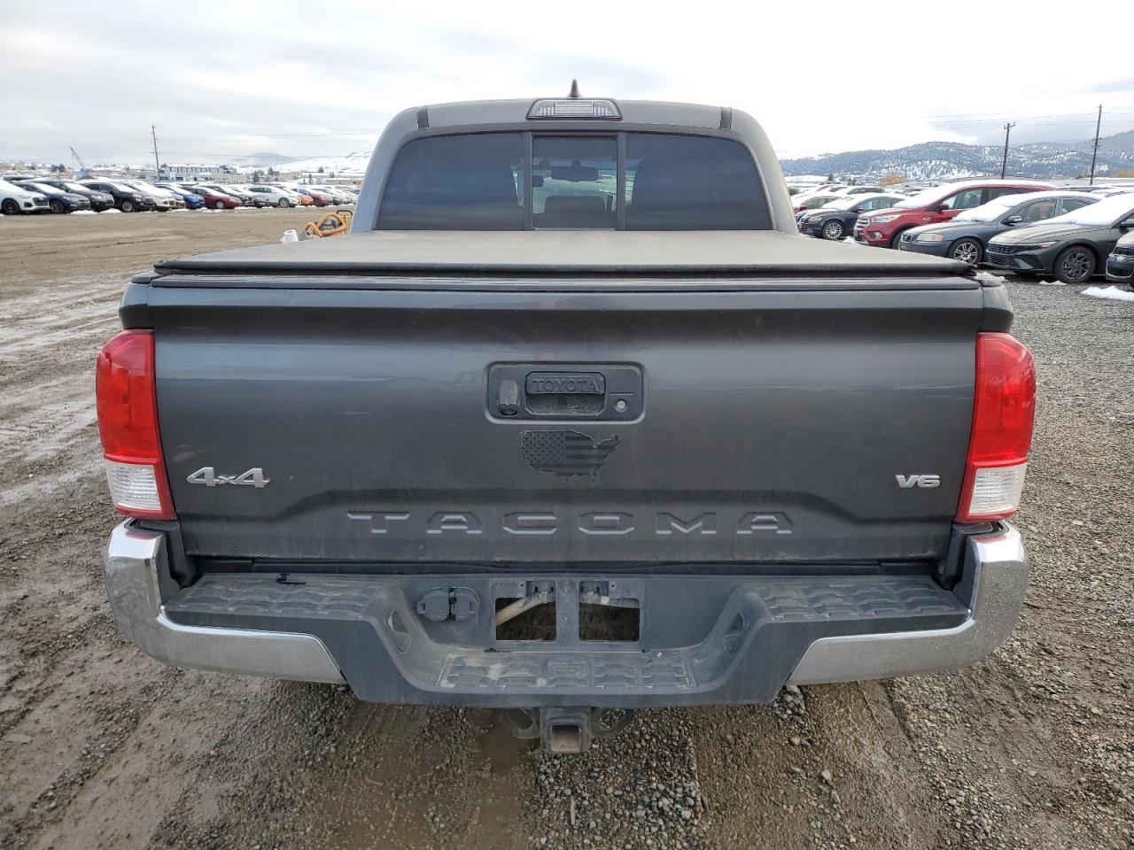 TOYOTA TACOMA DOUBLE CAB