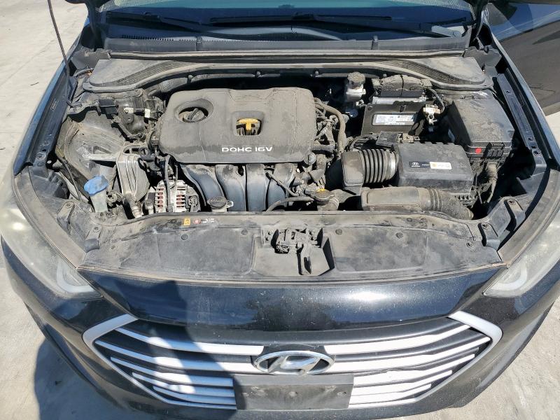 2018 HYUNDAI ELANTRA SE 5NPD74LF8JH275706