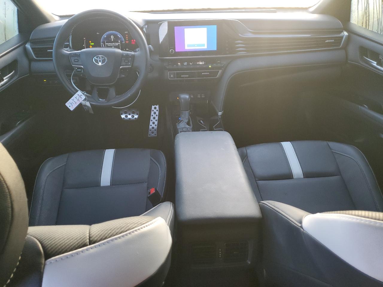 TOYOTA CAMRY XSE