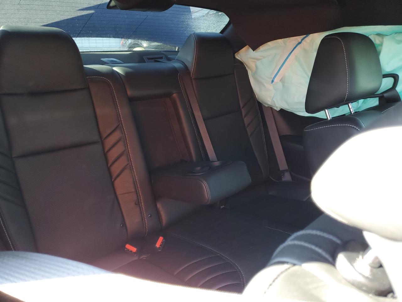 DODGE CHALLENGER SRT HELLCAT