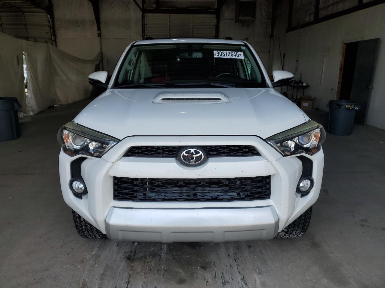 TOYOTA 4RUNNER SR5/SR5 PREMIUM