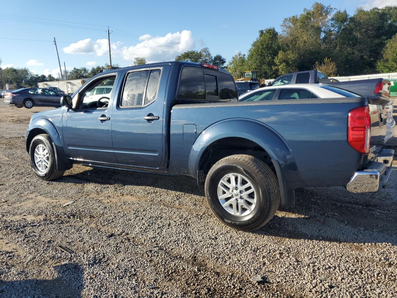 NISSAN FRONTIER SV