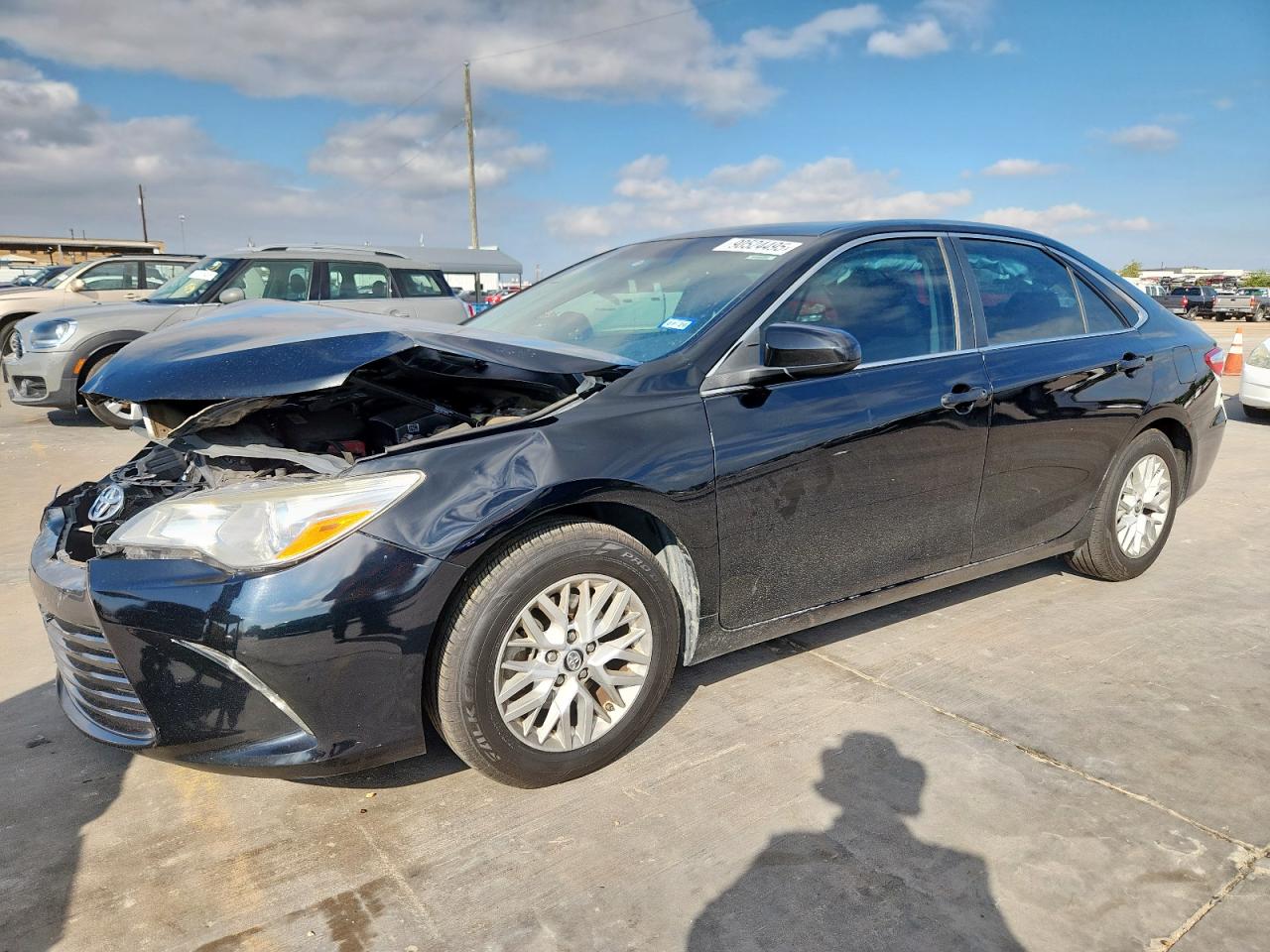 TOYOTA CAMRY LE