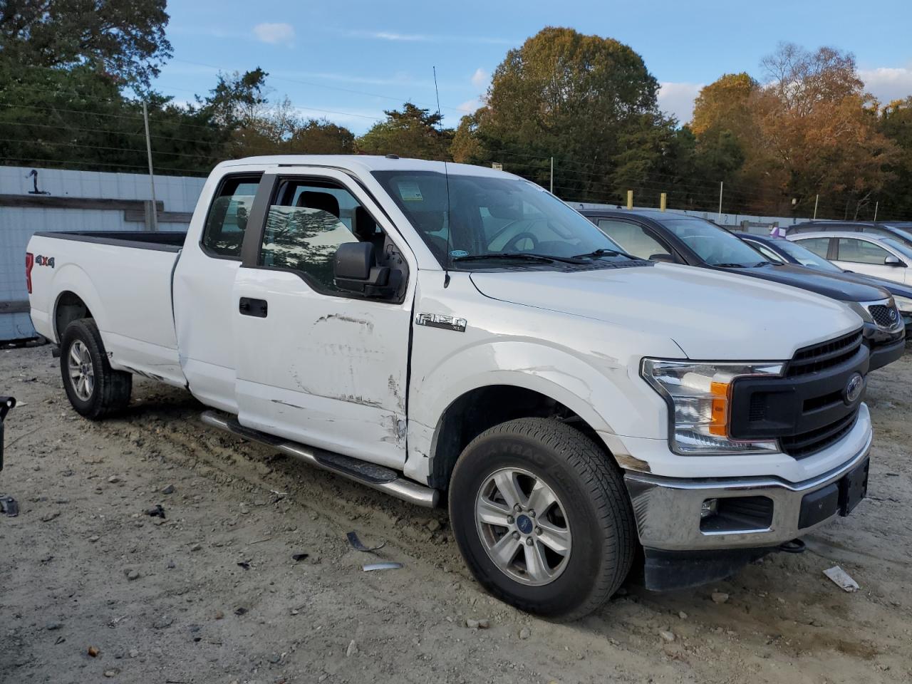 FORD F-150 SUPER CAB