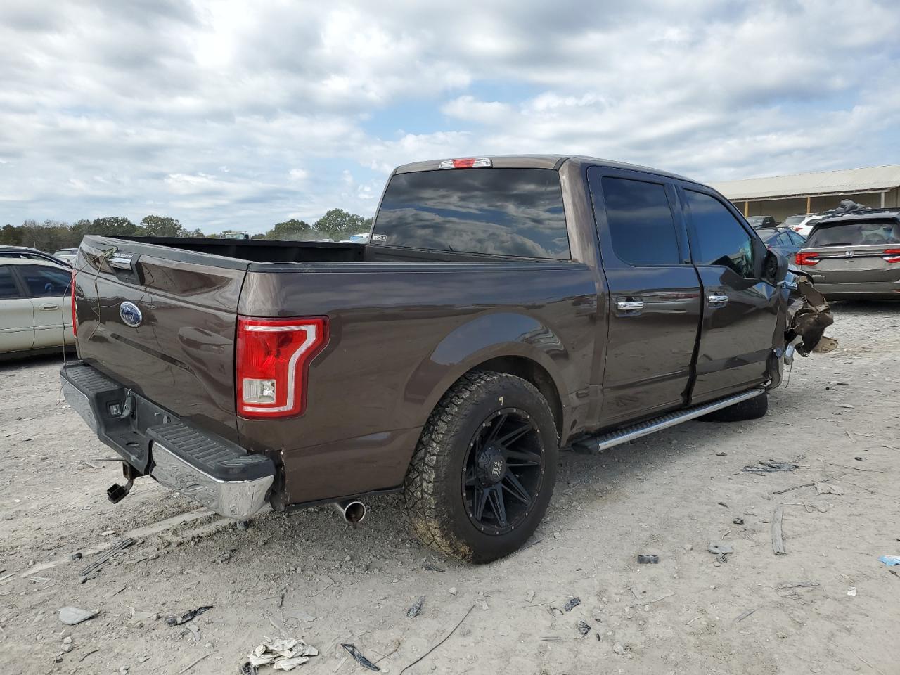 FORD F-150 SUPERCREW
