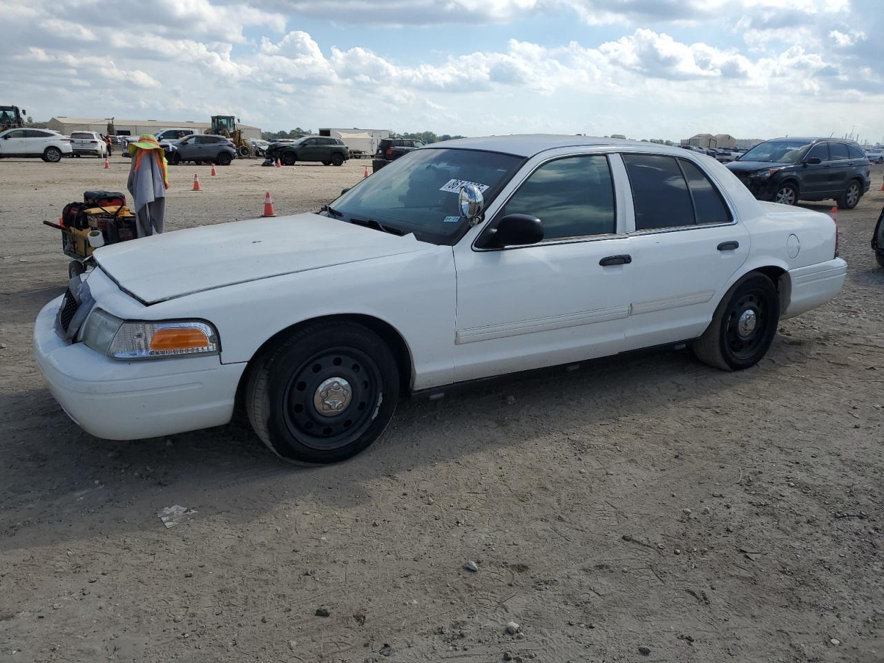 FORD CROWN VICTORIA POLICE INTERCEPTOR