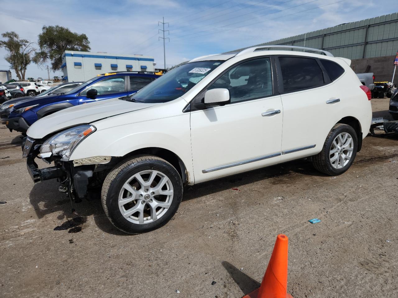 NISSAN ROGUE S