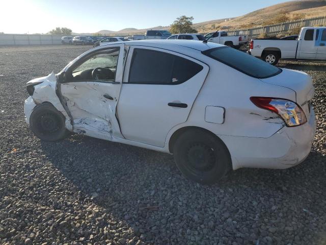 2015 NISSAN VERSA S 3N1CN7AP2FL942228