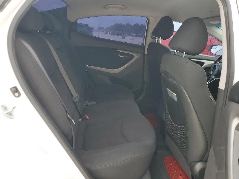 2016 HYUNDAI ELANTRA SE - KMHDH4AH8GU513078